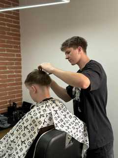 Dominik - Tommy Barber Kutná Hora